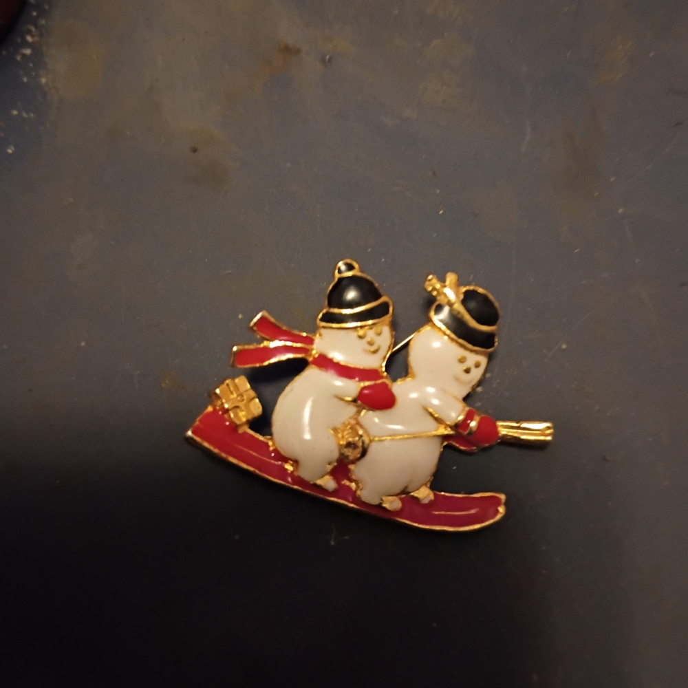 Charming Snowman Skiing Brooch - Red and Gold